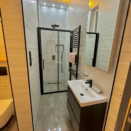 Апартаменты Super Stylish Central -