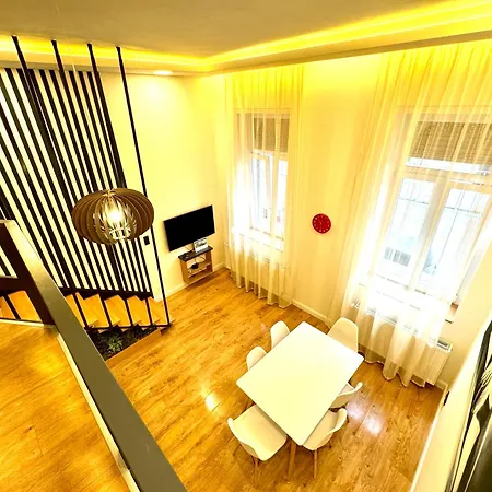 Super Stylish Central - *